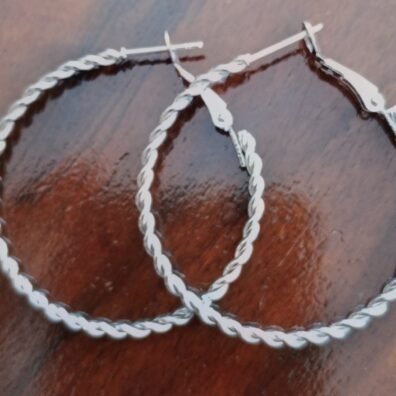 ARGOLLAS TRENZADAS DE PLATA