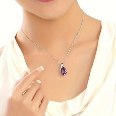 VIOLETA REAL